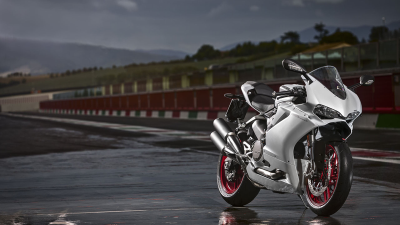 Illustration for article titled 2016 Ducati 959 Panigale: Bigger Motor For Better Emissions
